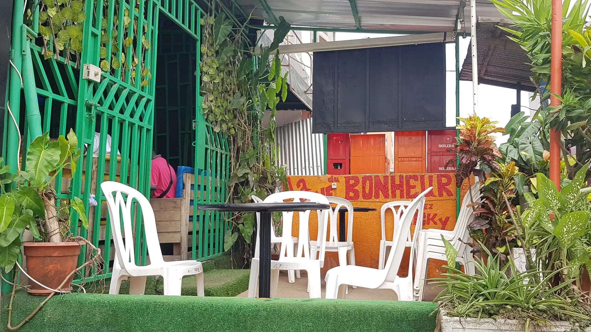 maquis bar
