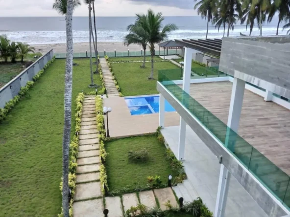 villa avec piscine à vendre assinie côte d'ivoire