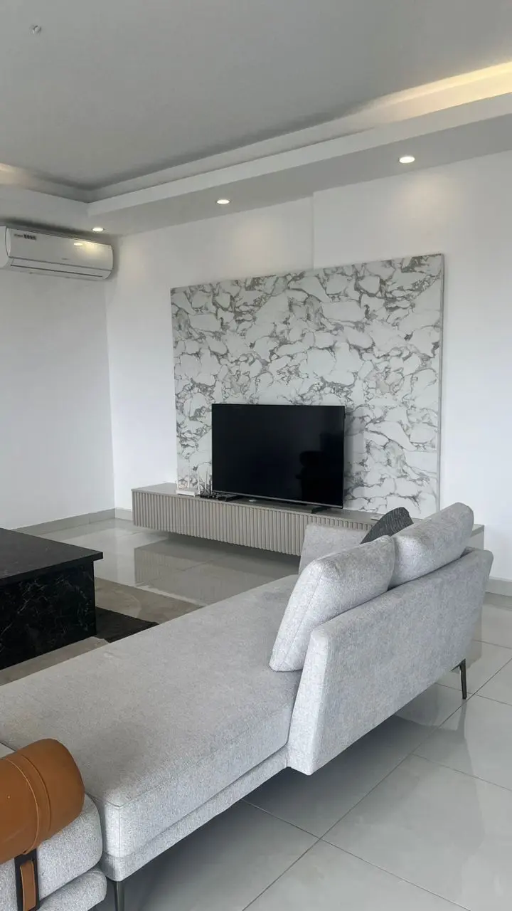 Très belle appartement meublé en location à Marcory Zone 4