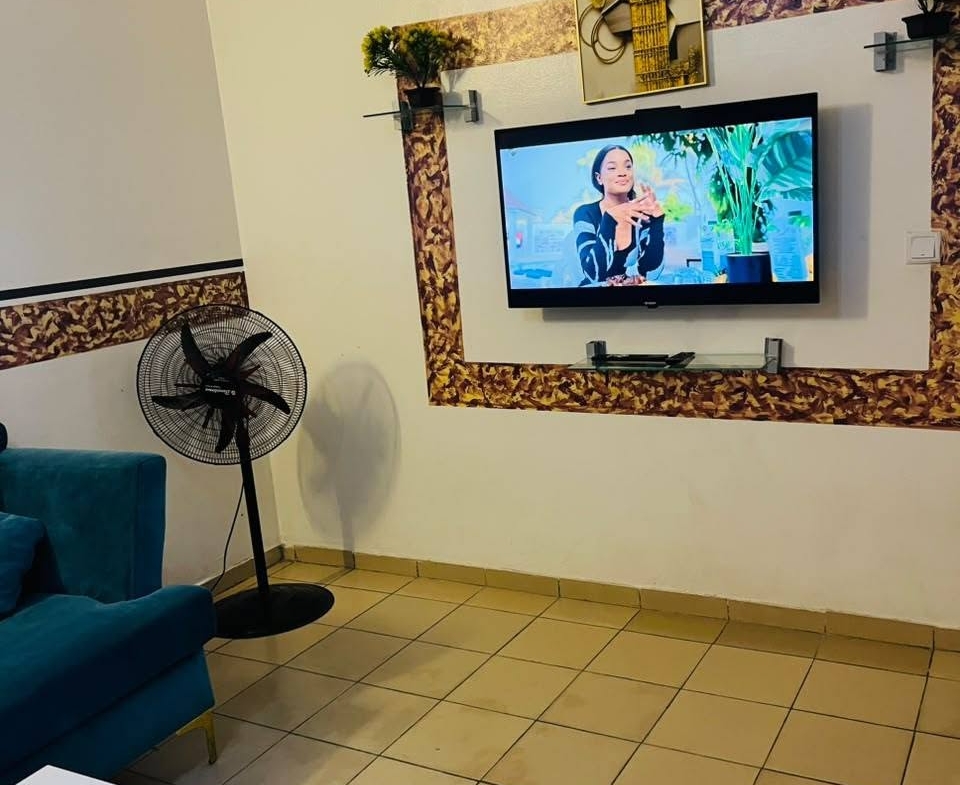 Location appartement meublé à 25.000 fcfa par jour à Koumassi pour 2 personnes