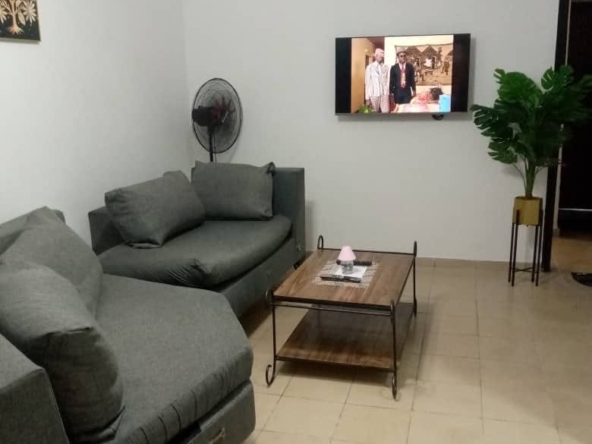 Résidence Saphir à Koumassi : Appartement meublé court séjour pour 2 personnes